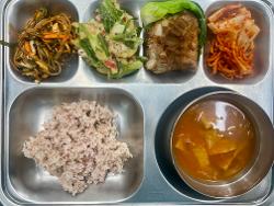 2022년 5월 27일 맛있는 점심 사진